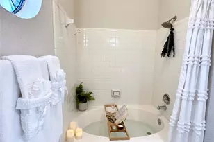 5619 Preston Oaks Rd, Dallas, TX 75254 - Photo 18