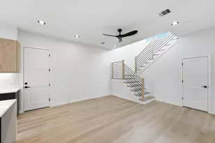 3706 Glenrose St, Houston, TX 77051 - Photo 10