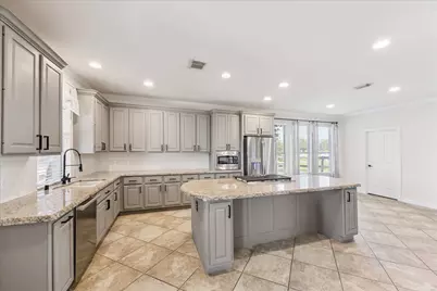 1751 Wild Mustang Canyon Lane, Katy, TX 77493 - Photo 12