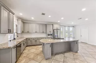 1751 Wild Mustang Canyon Ln, Katy, TX 77493 - Photo 12