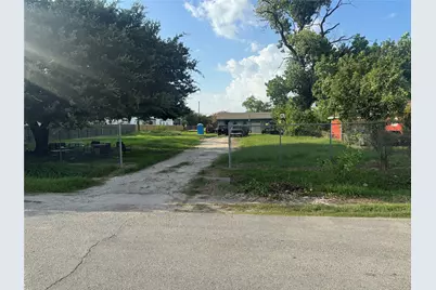 763 Junell Street, Houston, TX 77088 - Photo 2