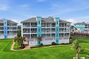 4211 Pointe W Dr, Galveston, TX 77554 - Photo 28