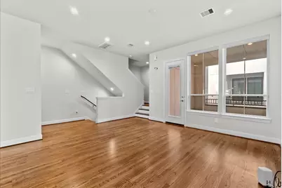 2808 Grand Fountains Drive #D, Houston, TX 77054 - Photo 10