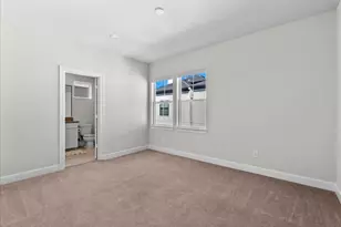 2808 Grand Fountains Dr, Houston, TX 77054 - Photo 24