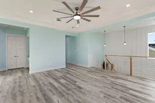 9417 Vista Bella, Galveston, TX 77554 - Photo 32