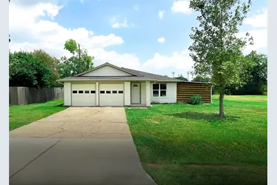 522 Irene Drive, Highlands, TX 77562 - Photo 1