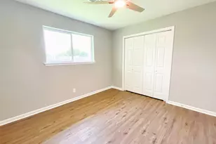 522 Irene Dr, Highlands, TX 77562 - Photo 20