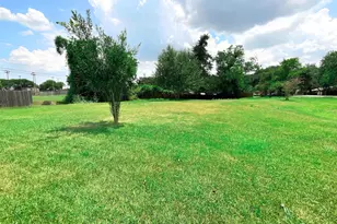 522 Irene Dr, Highlands, TX 77562 - Photo 28
