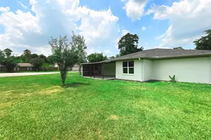 522 Irene Dr, Highlands, TX 77562 - Photo 30