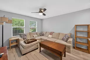 70 Colony Park Cir, Galveston, TX 77551 - Photo 38