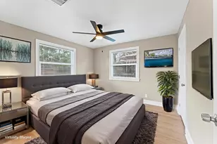 2202 Des Jardines St, Houston, TX 77023 - Photo 6