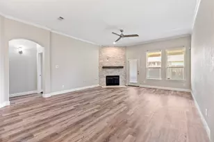 13402 Indigo Sands Dr, Pearland, TX 77584 - Photo 10