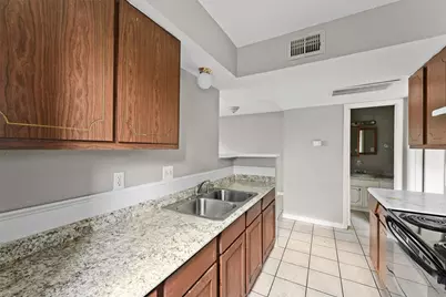 8342 Baker Drive #B, Houston, TX 77017 - Photo 12