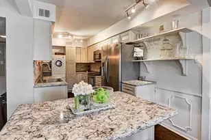 351 N Post Oak Ln, Houston, TX 77024 - Photo 6