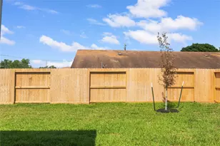 5503 Bacher St, Houston, TX 77028 - Photo 28