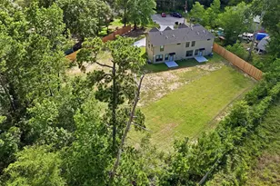 12204 Hairston Cir, Willis, TX 77318 - Photo 24