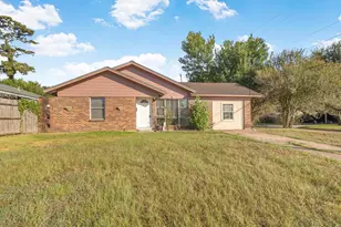 12402 Industrial Rd, Houston, TX 77015 - Photo 2