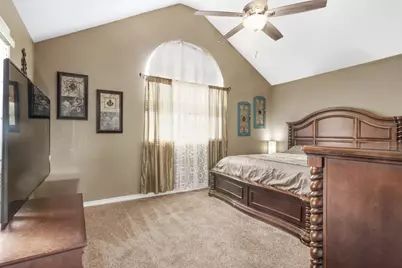 3931 Suncrest Drive, Groves, TX 77619 - Photo 14