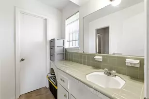 3139 Jeanetta St, Houston, TX 77063 - Photo 28
