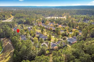 62 E Stedhill Loop, Conroe, TX 77384 - Photo 2