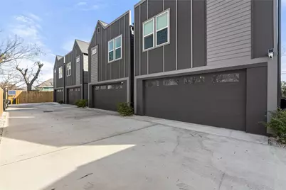 3415 Stonewall Street, Houston, TX 77020 - Photo 2