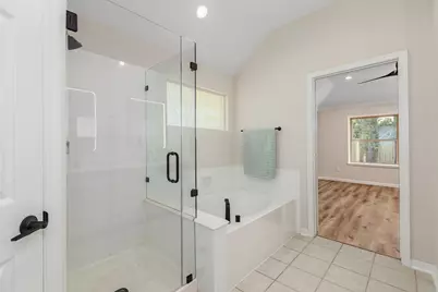 42 Camber Pine Place, The Woodlands, TX 77382 - Photo 24