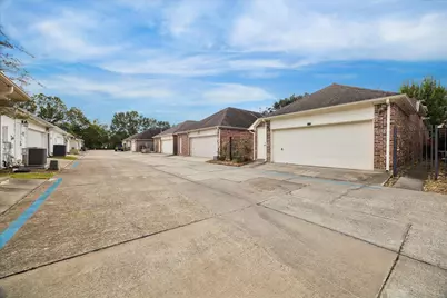 6607 Queensclub Drive, Houston, TX 77069 - Photo 22