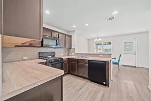 1602 Royal Grantham Ct, Houston, TX 77073 - Photo 10