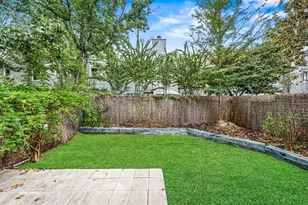 222 Blushwood Pl, The Woodlands, TX 77382 - Photo 18