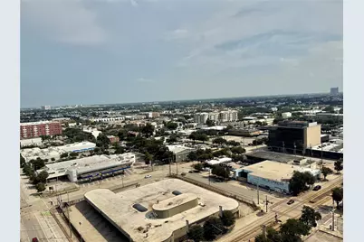 2016 Main Street #1816, Houston, TX 77002 - Photo 16
