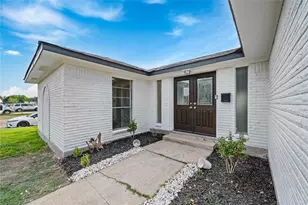 13114 White Heather Dr, Houston, TX 77045 - Photo 4