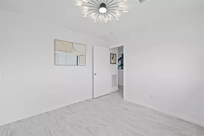 13114 White Heather Drive, Houston, TX 77045 - Photo 30