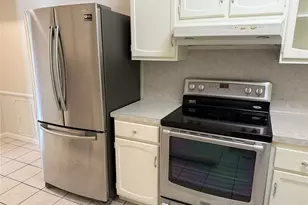 357 N Post Oak Ln, Houston, TX 77024 - Photo 14