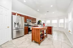 1230 Mountain Lake Dr, Missouri City, TX 77459 - Photo 4