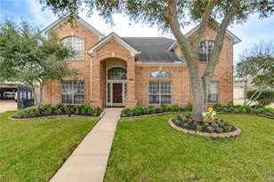 1730 Monvale Ln, Sugar Land, TX 77479 - Photo 1