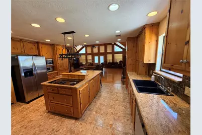 6622 County Road 360, Buffalo, TX 75831 - Photo 14