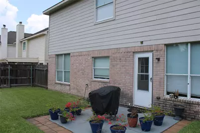 7018 Crystal Dowels Drive, Pasadena, TX 77505 - Photo 12