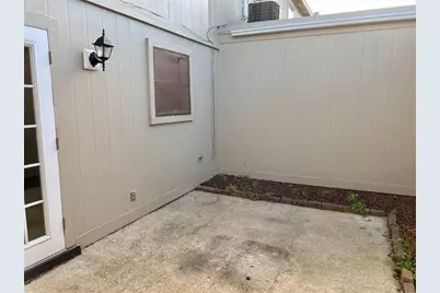 1135 Park Meadow Dr, Beaumont, TX 77706 - Photo 10