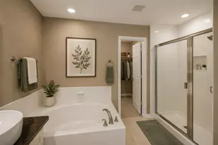 86 N Valley Oaks Cir, The Woodlands, TX 77382 - Photo 16