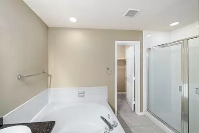 86 N Valley Oaks Circle, The Woodlands, TX 77382 - Photo 22