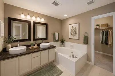 86 N Valley Oaks Circle, The Woodlands, TX 77382 - Photo 18