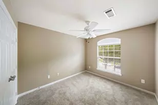 86 N Valley Oaks Cir, The Woodlands, TX 77382 - Photo 24