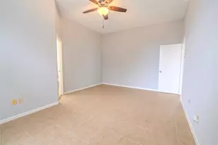 13710 Sablegarden Ln, Houston, TX 77014 - Photo 20