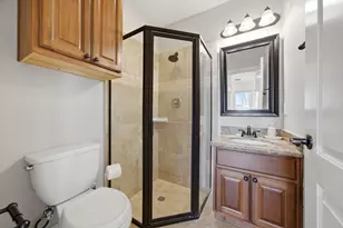 2002 Sabine St, Houston, TX 77007 - Photo 12