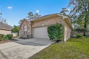 71 Ember Pines Ct, Conroe, TX 77384 - Photo 2