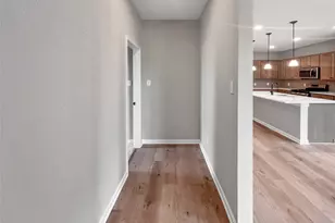 1602 River Scene Trl, Dayton, TX 77535 - Photo 6