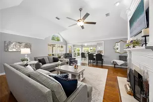 4503 Heatherwilde St, Sugar Land, TX 77479 - Photo 6