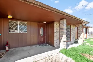 3706 Westmeadow Dr, Houston, TX 77082 - Photo 2
