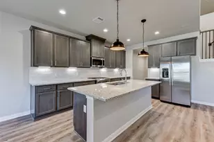 11792 Whirlaway Dr, Willis, TX 77318 - Photo 8