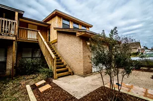 1507 Wimbledon Dr, Huntsville, TX 77340 - Photo 2